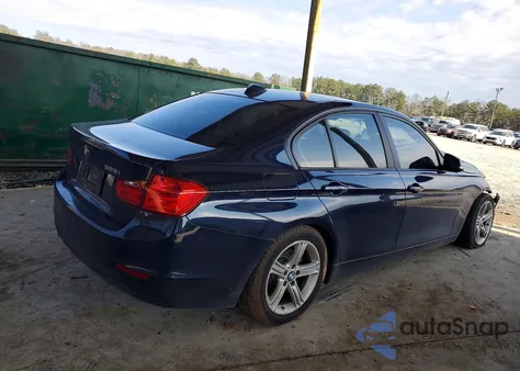 2013 BMW 328 I Sulev z USA, uszkodzony, nr VIN WBA3C1C56DF444808